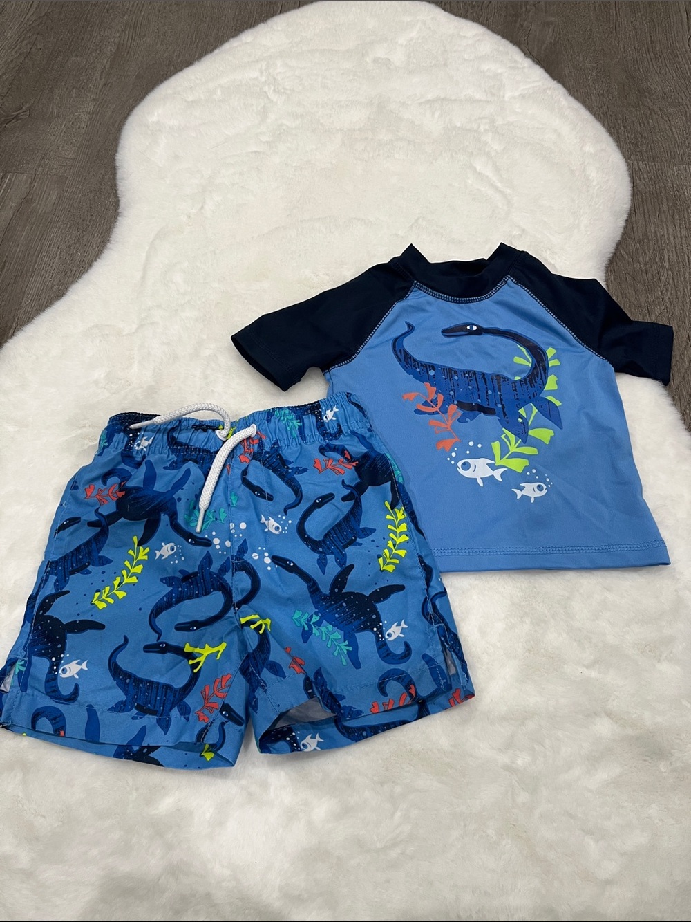 Place Blue Shark Rashguard Set with Navy Sleeves